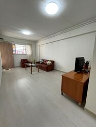 Blk 894A TAMPINES GROVE (Tampines), HDB 3 Rooms #528997411